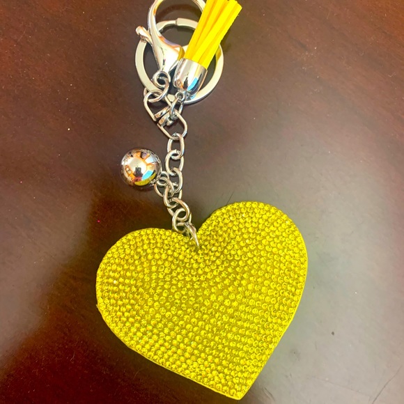 Accessories - Yellow rhinestone keychain new.
